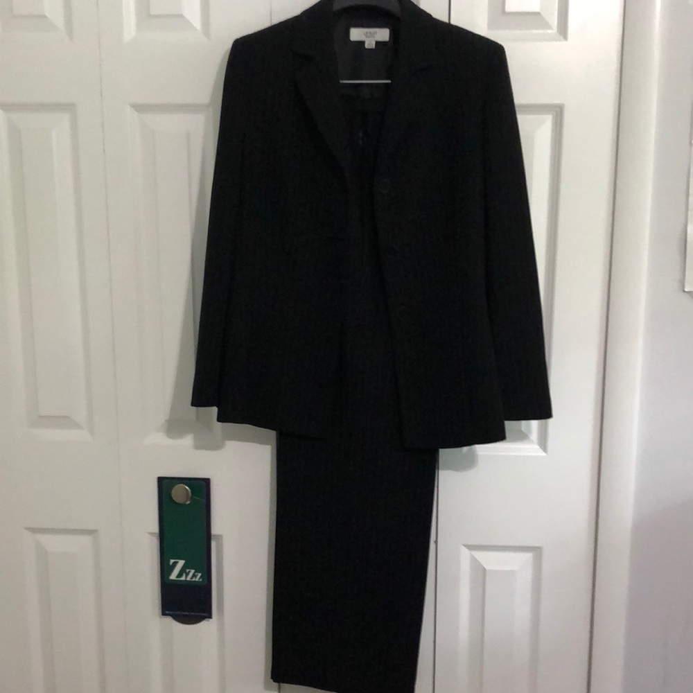 Lê Suit - 2 piece Blazer/Pants